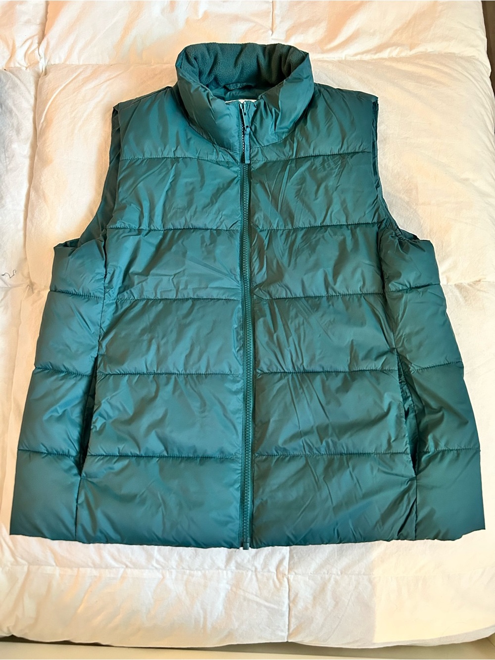GAP Teal Quilted Puffer Vest